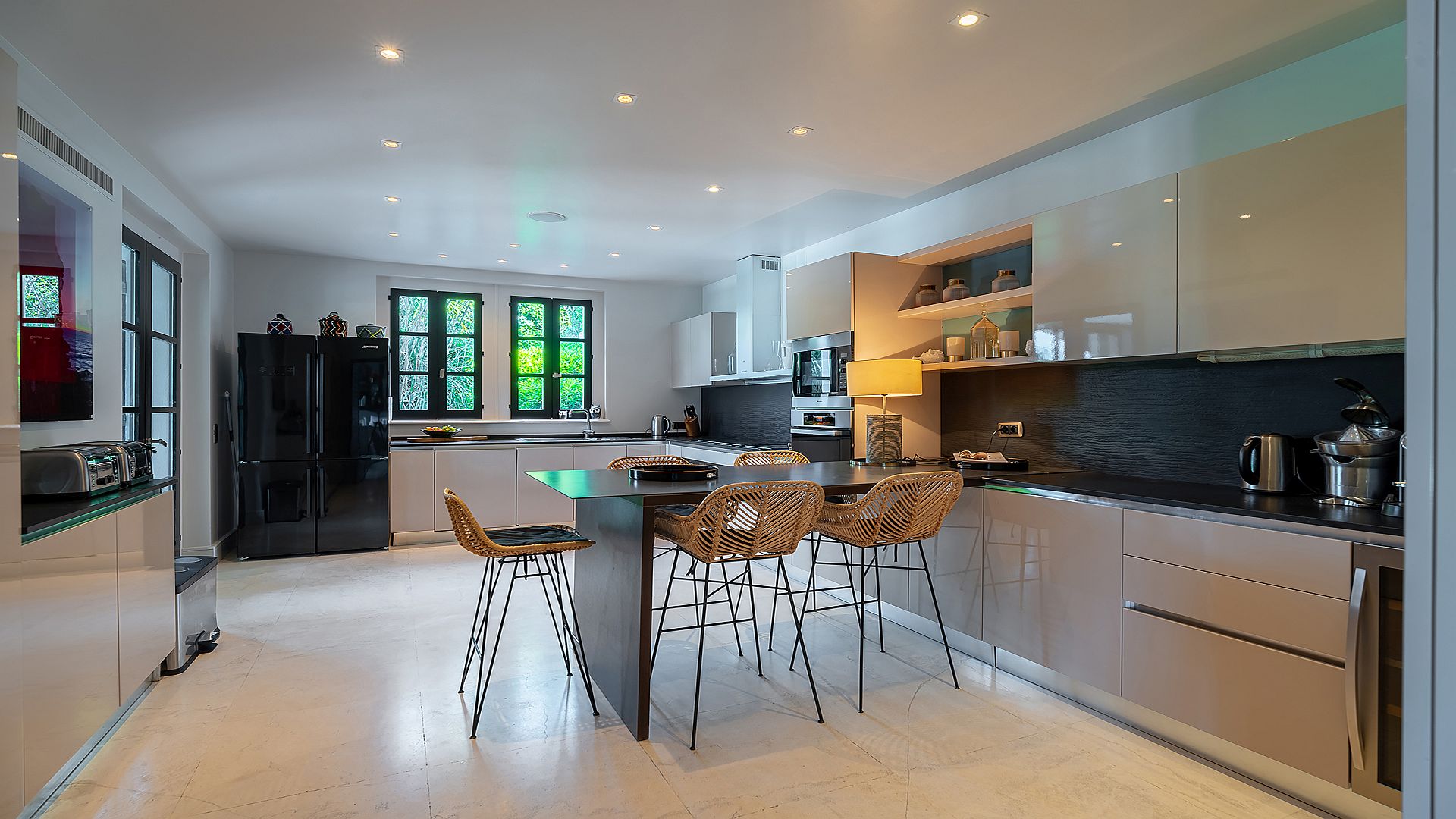 Villa Elegance, Les Marres