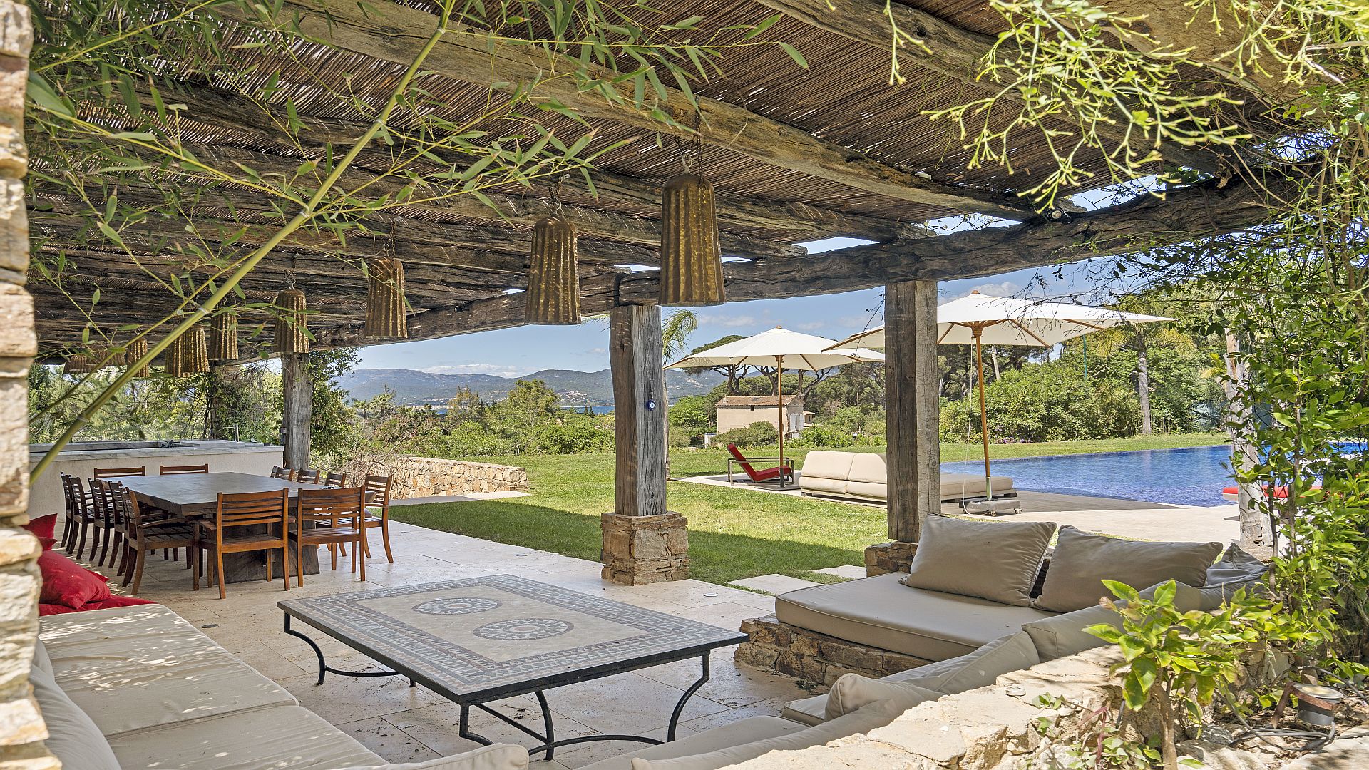 Villa Anna, Route des Carles