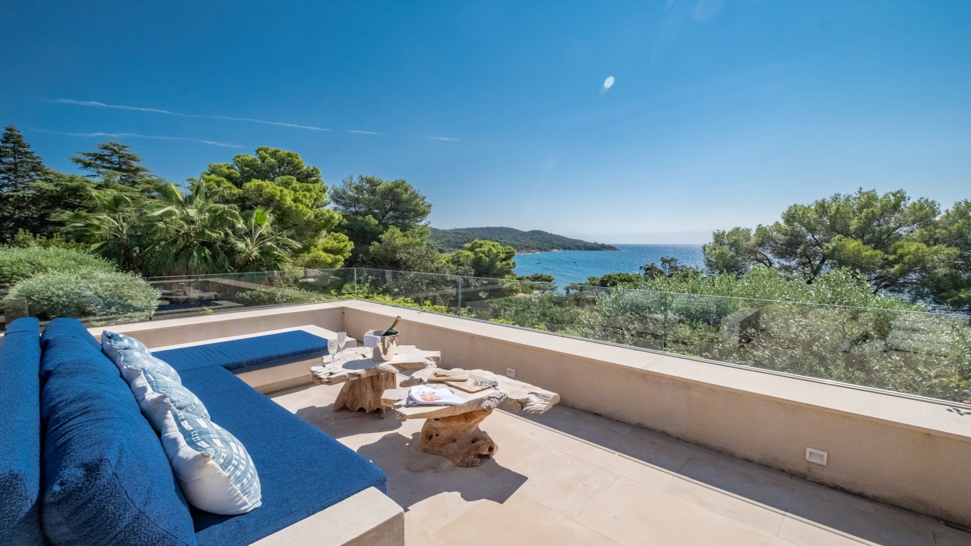 Villa Jade, Gigaro