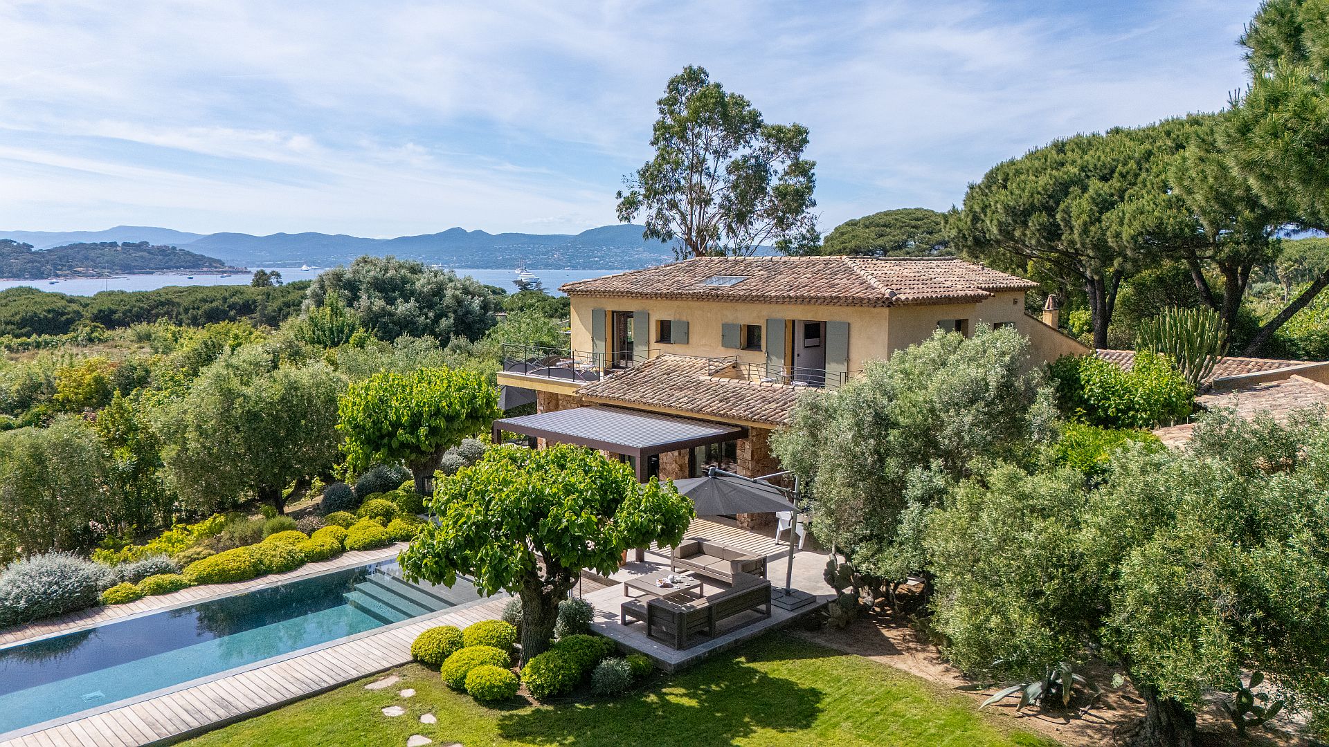 Villa Mariella, Les Parcs de Saint Tropez