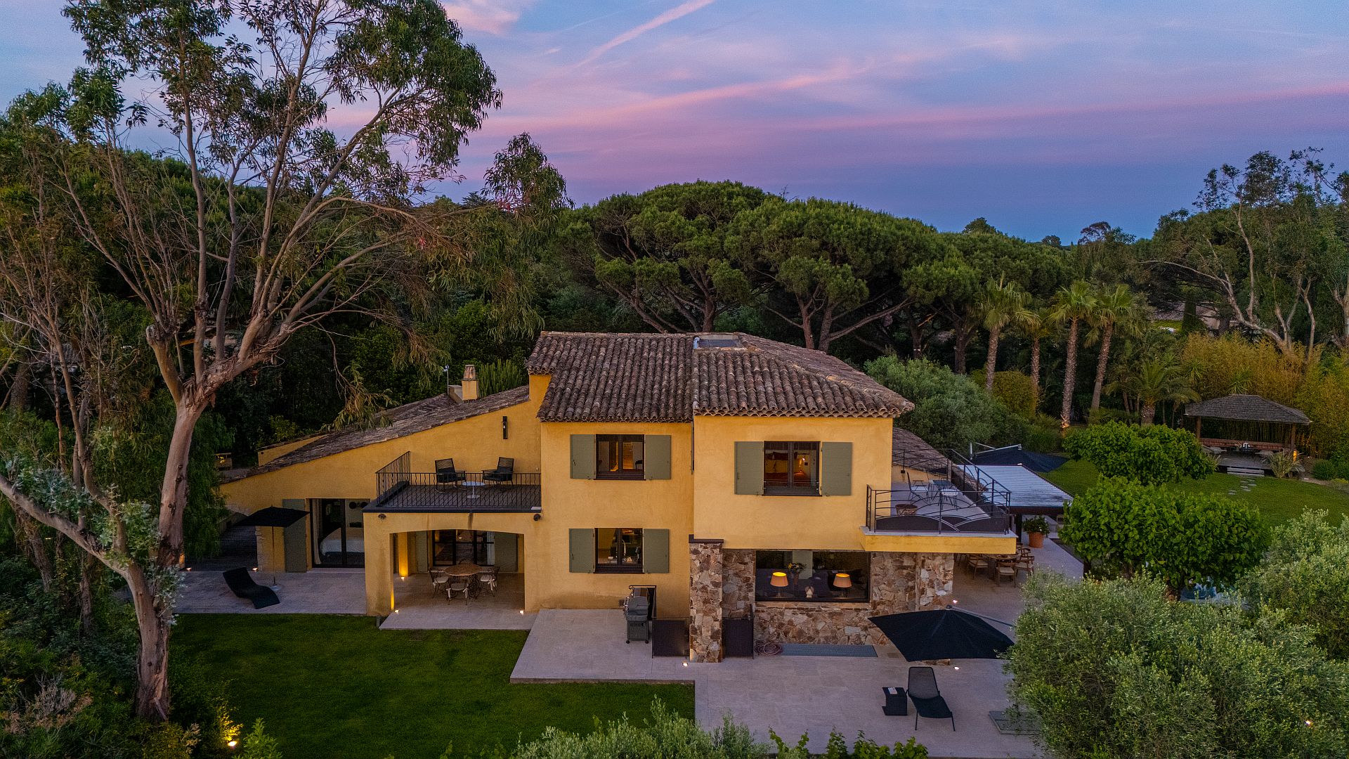 Villa Mariella, Les Parcs de Saint Tropez